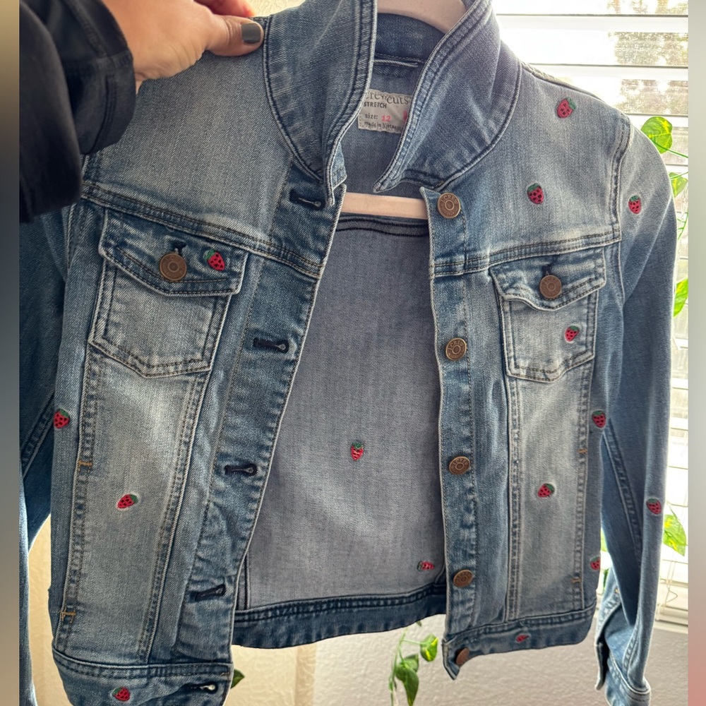 Crewcuts strawberry 🍓 jean jacket